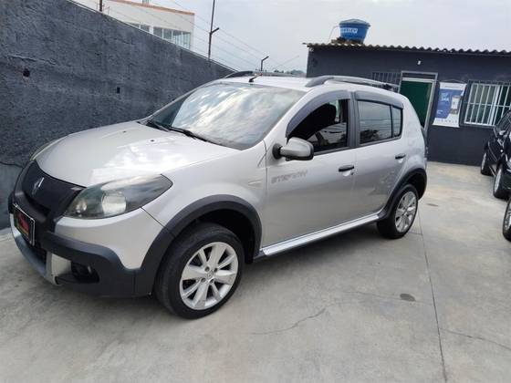 RENAULT SANDERO 1.6 STEPWAY 16V FLEX 4P AUTOMÁTICO